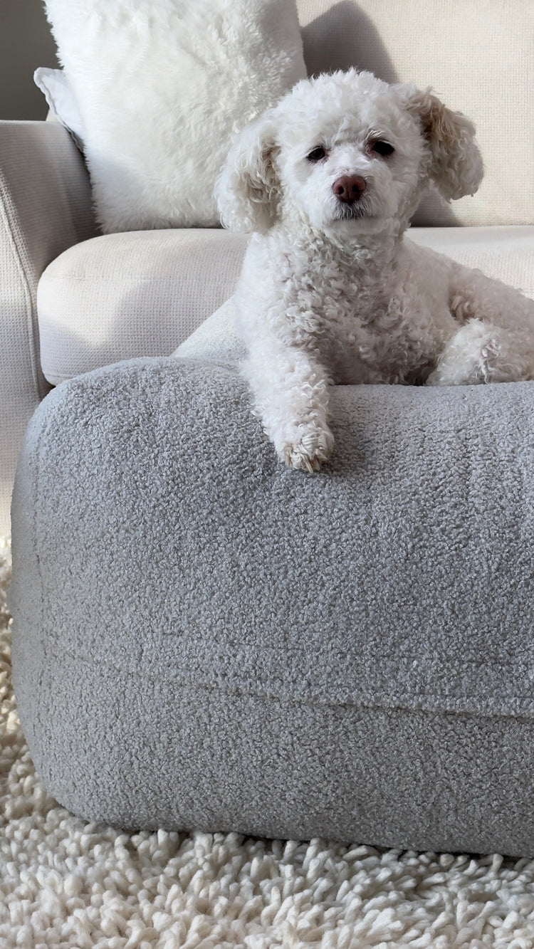 Poufet Pouf in Bouclé